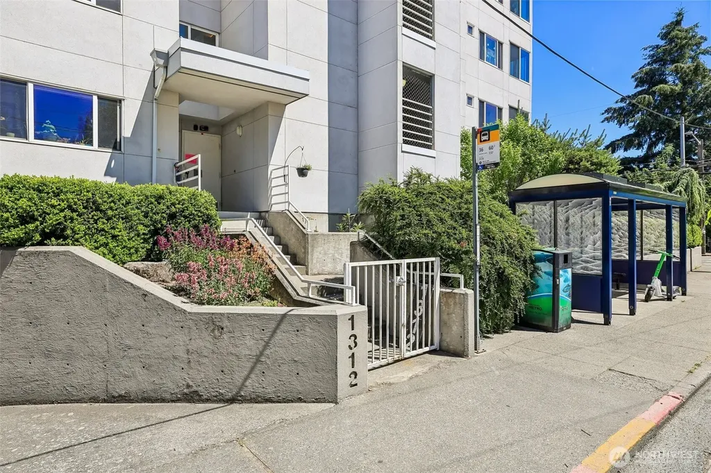 1312 S Massachusetts Street Seattle WA 98144