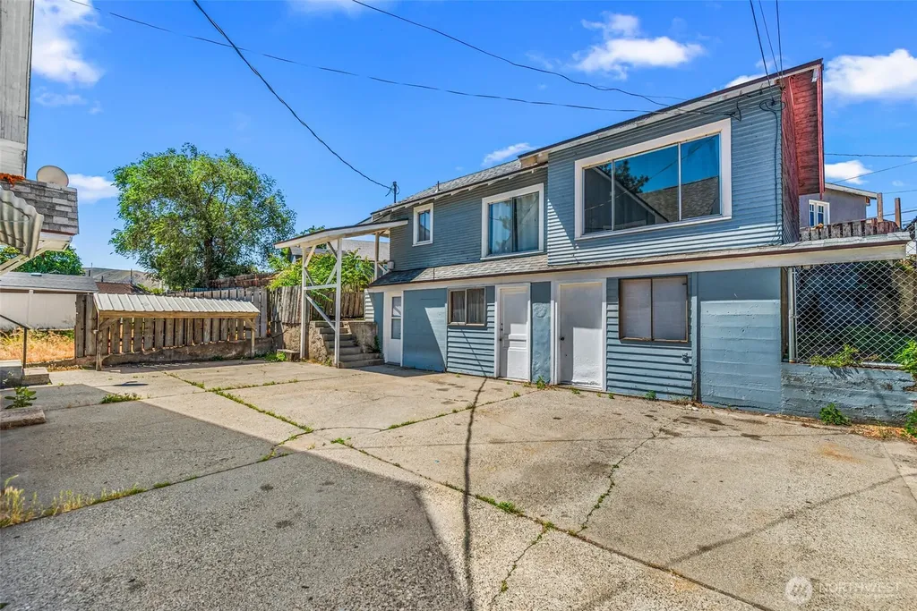 330 Roosevelt Avenue Wenatchee WA 98801