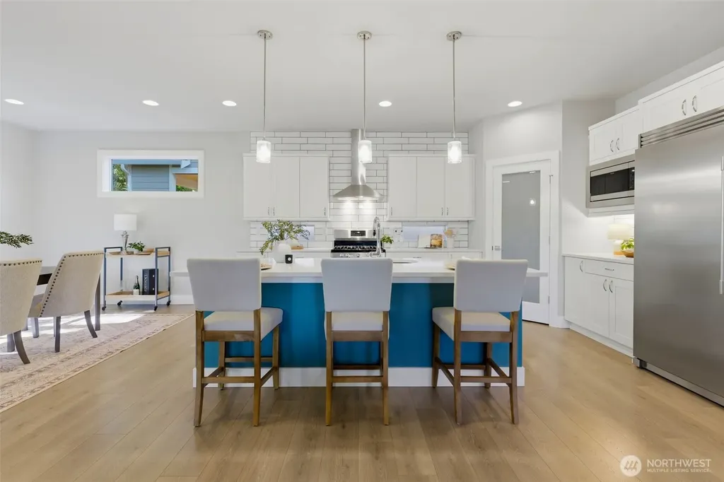 7204 Sinclair Avenue Gig Harbor WA 98335