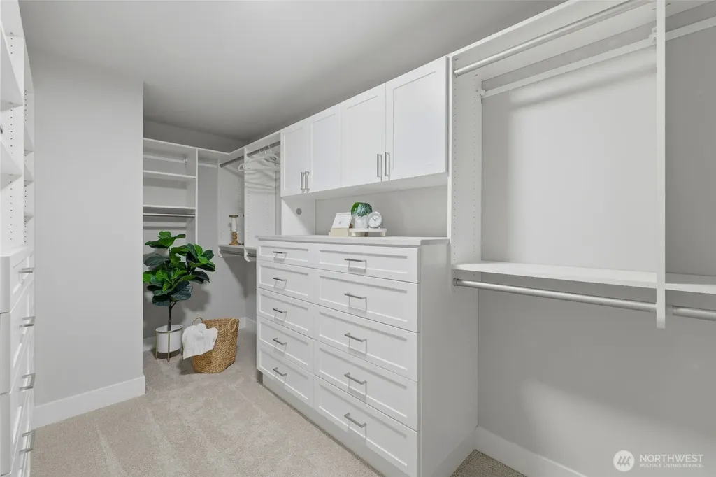 7204 Sinclair Avenue Gig Harbor WA 98335