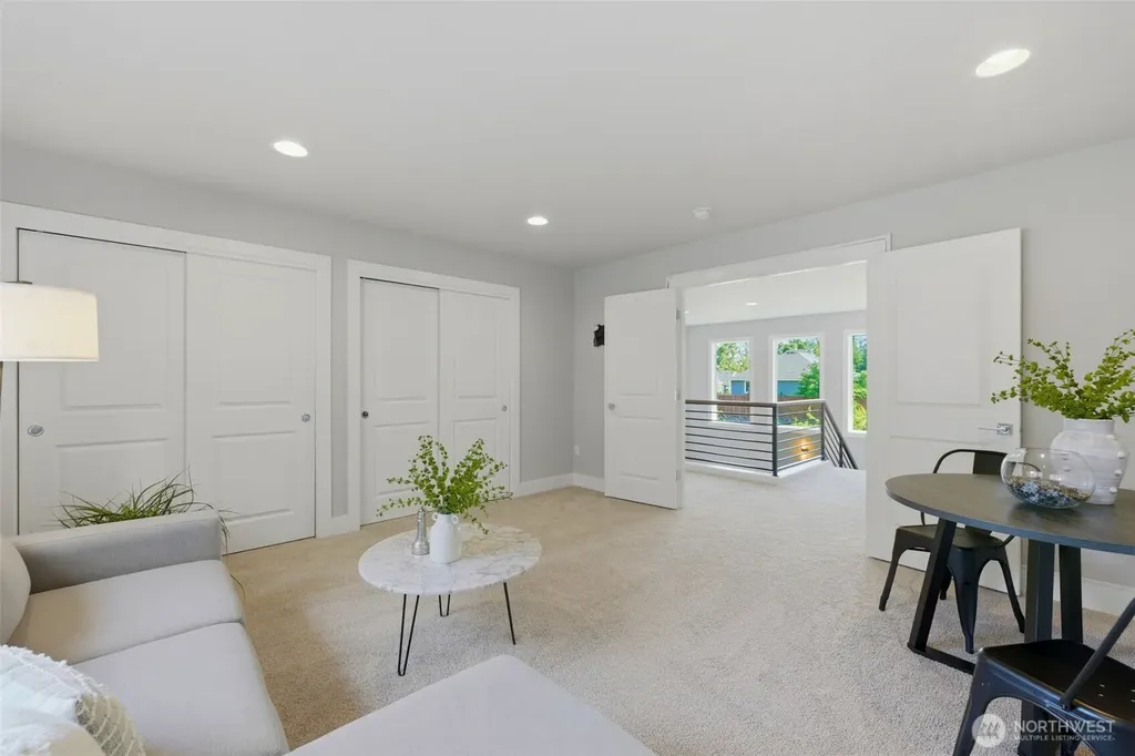 7204 Sinclair Avenue Gig Harbor WA 98335