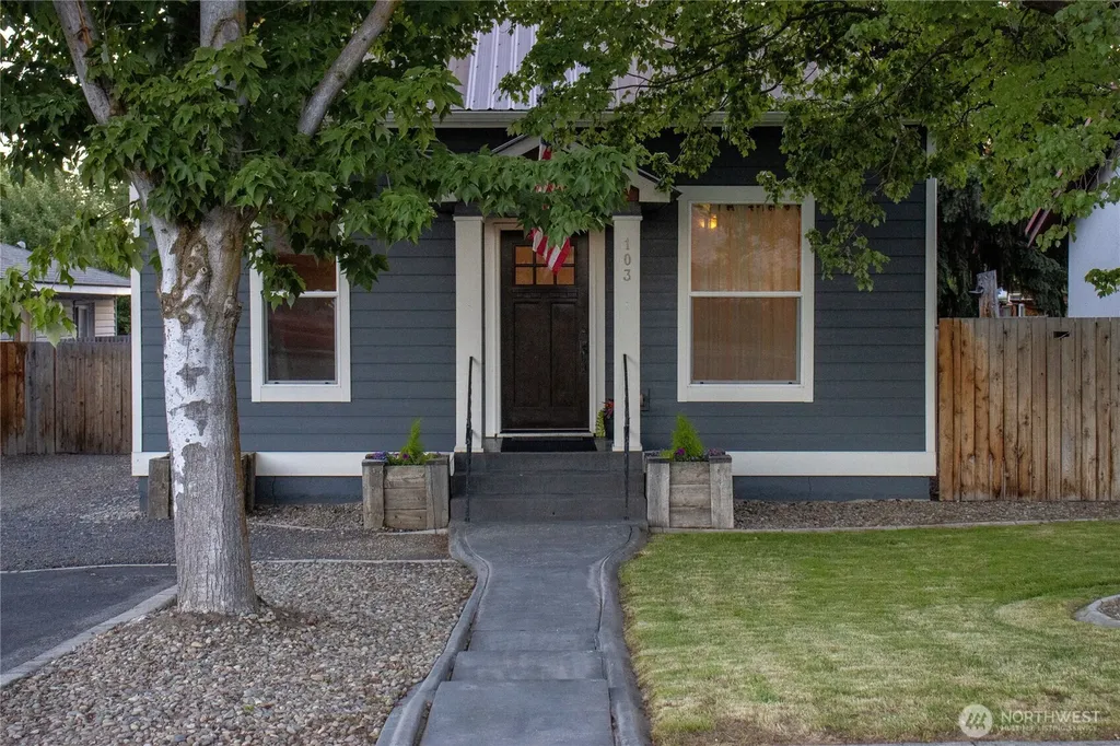 103 N Chestnut Street Ellensburg WA 98926