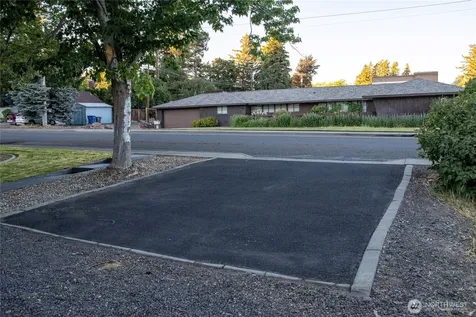 103 N Chestnut Street Ellensburg WA 98926