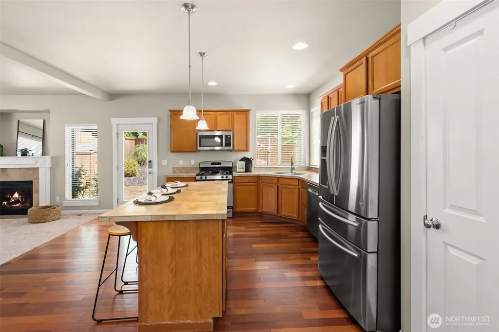 6366 Juanita Circle NE Bremerton WA 98311