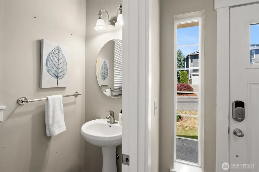 6366 Juanita Circle NE Bremerton WA 98311