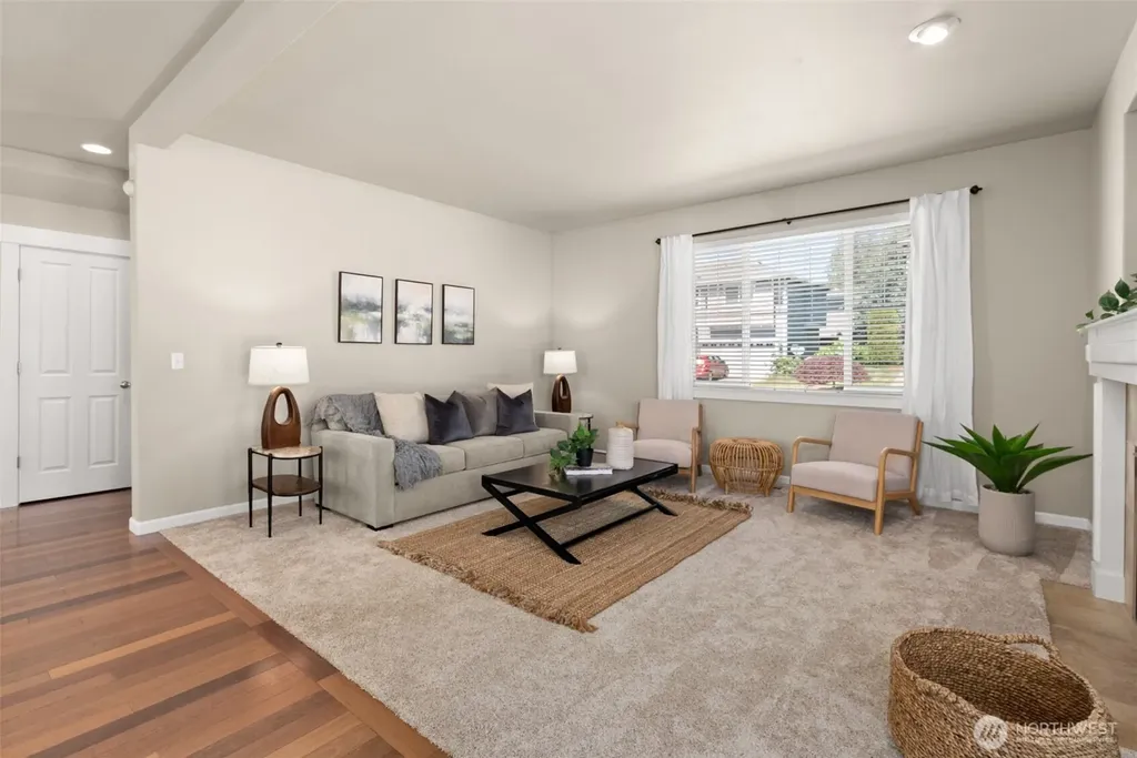 6366 Juanita Circle NE Bremerton WA 98311