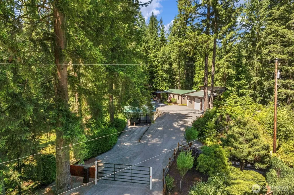 7111 279th Street NE Arlington WA 98223