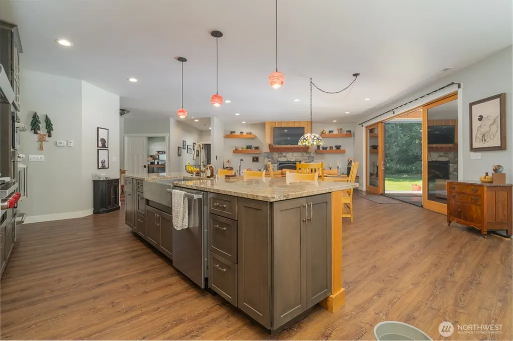 7335 Meridian Road SE Olympia WA 98513