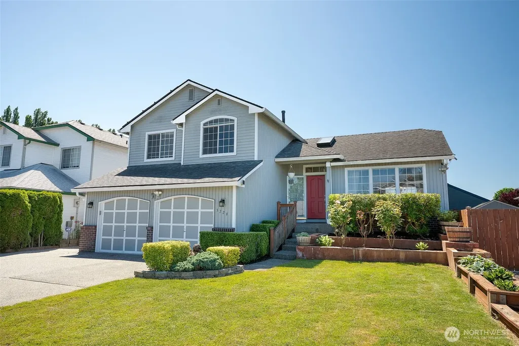5726 67th Street NE Marysville WA 98270