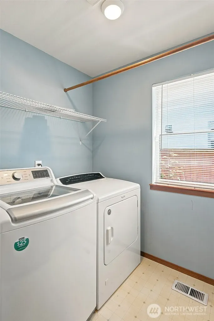 5726 67th Street NE Marysville WA 98270