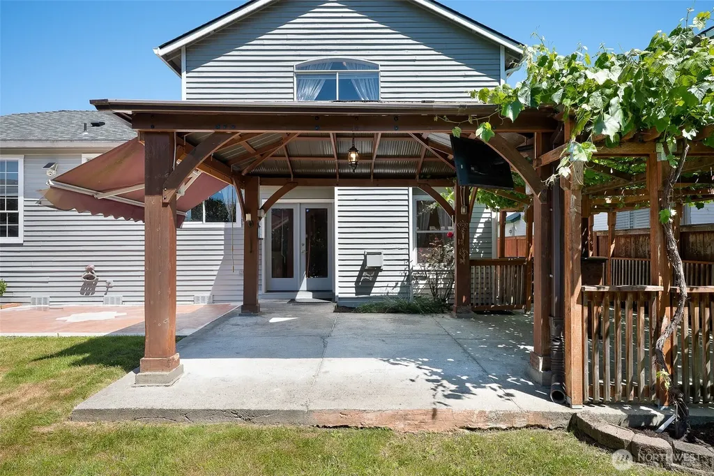 5726 67th Street NE Marysville WA 98270