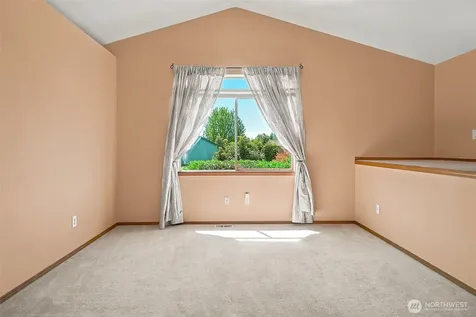 5726 67th Street NE Marysville WA 98270