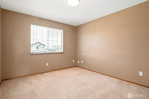 5726 67th Street NE Marysville WA 98270