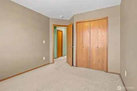 5726 67th Street NE Marysville WA 98270