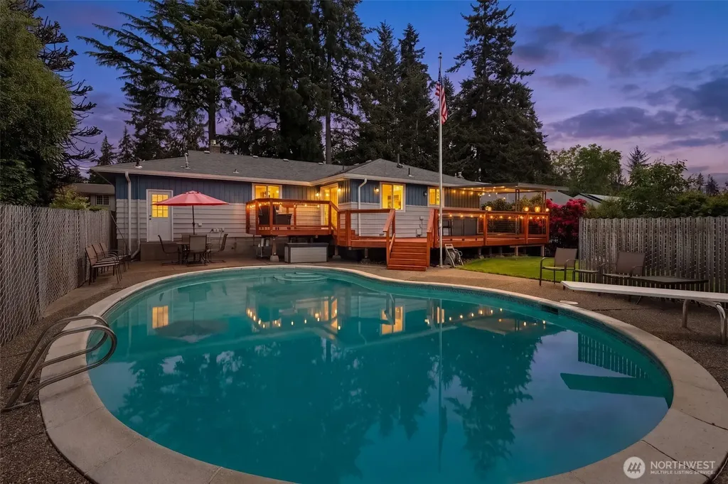 11224 74th Avenue E Puyallup WA 98373