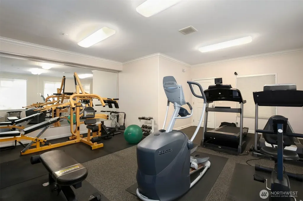 320 E 32nd Street Tacoma WA 98404