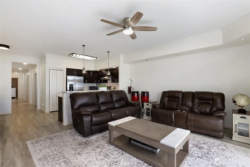 320 E 32nd Street Tacoma WA 98404