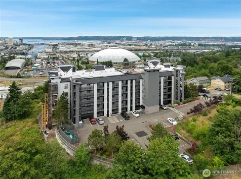 320 E 32nd Street Tacoma WA 98404