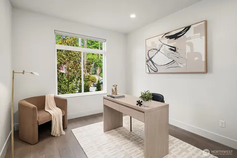 1729 34th Avenue Seattle WA 98122