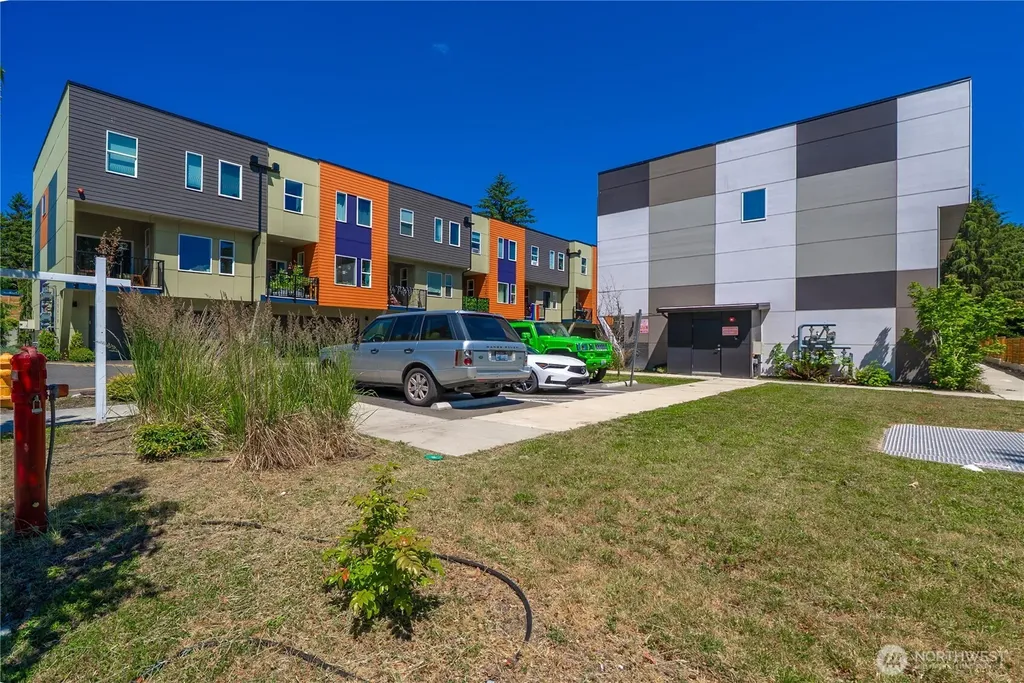 15612 8th Avenue SW Burien WA 98166