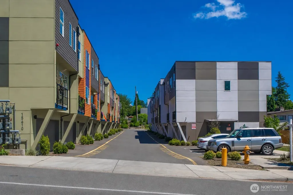 15612 8th Avenue SW Burien WA 98166