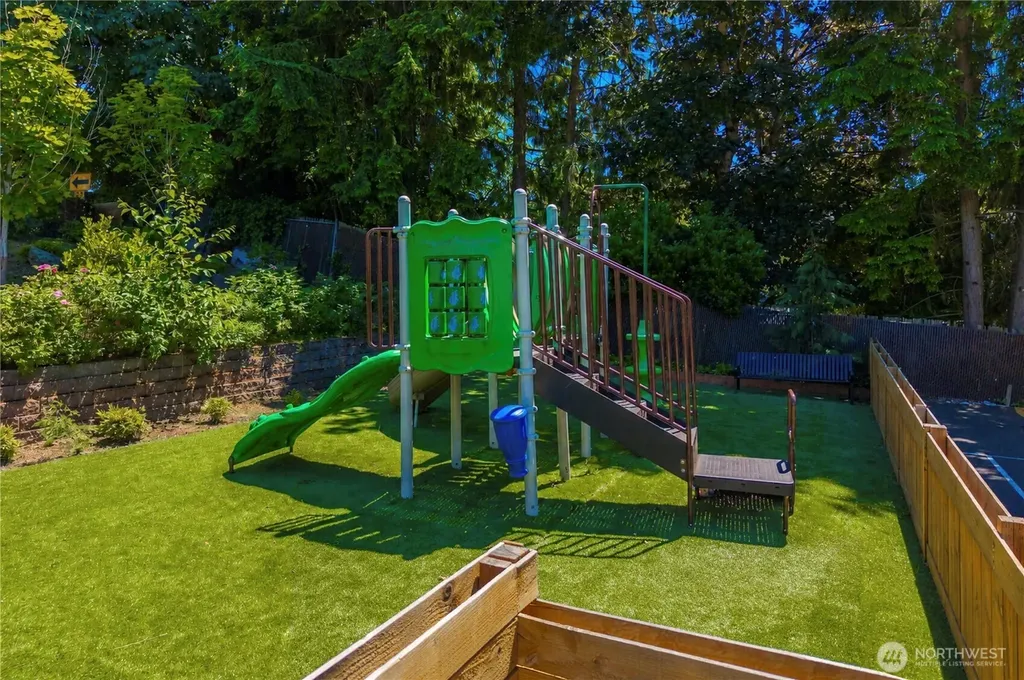 15612 8th Avenue SW Burien WA 98166