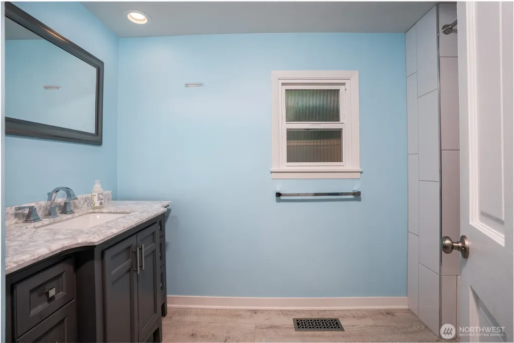 7217 20th Avenue SE Lacey WA 98503