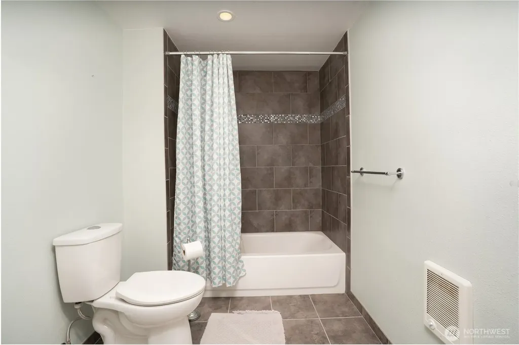 7217 20th Avenue SE Lacey WA 98503
