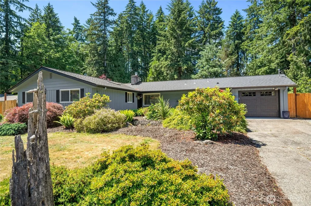 4997 Sandra Lane NE Bremerton WA 98311