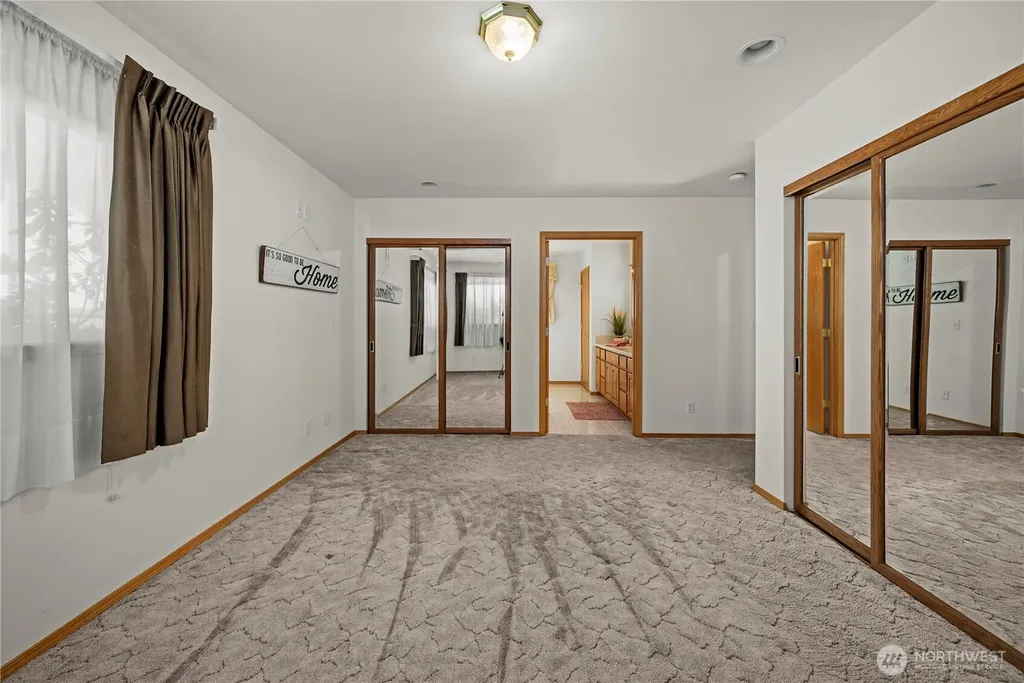 3008 Crane Avenue Bremerton WA 98310