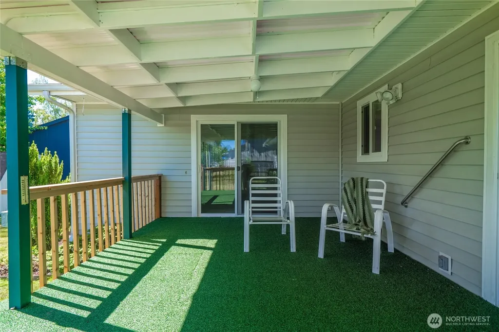 3008 Crane Avenue Bremerton WA 98310