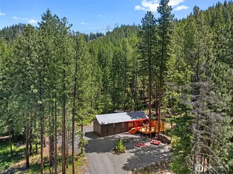 25623 Camp 12 Road Leavenworth WA 98826