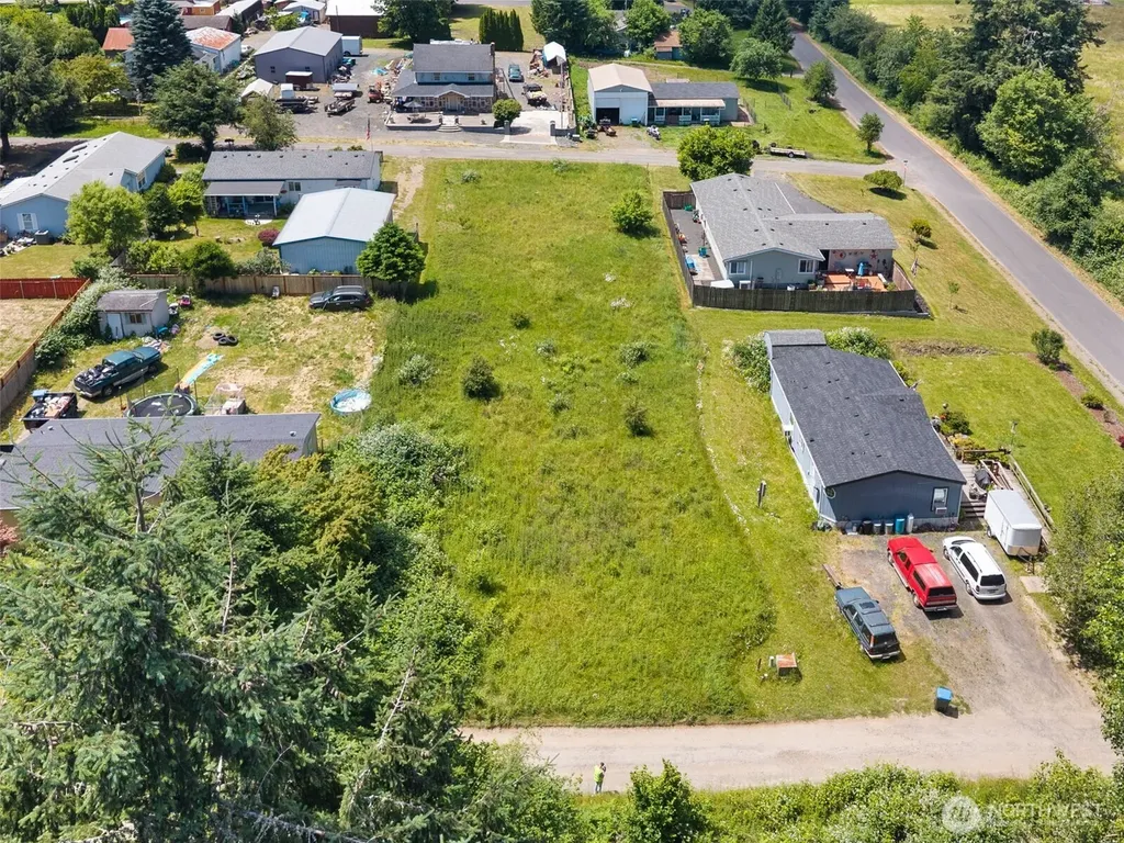 805 G Street Vader WA 98593