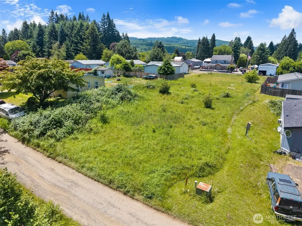 805 G Street Vader WA 98593