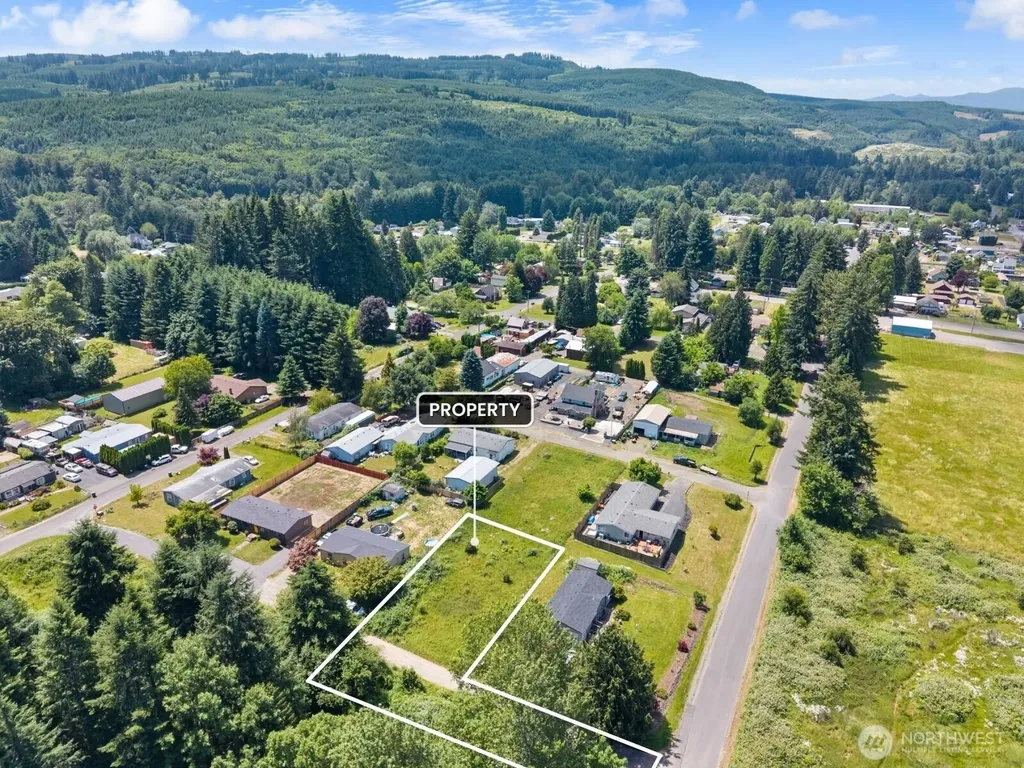 805 G Street Vader WA 98593