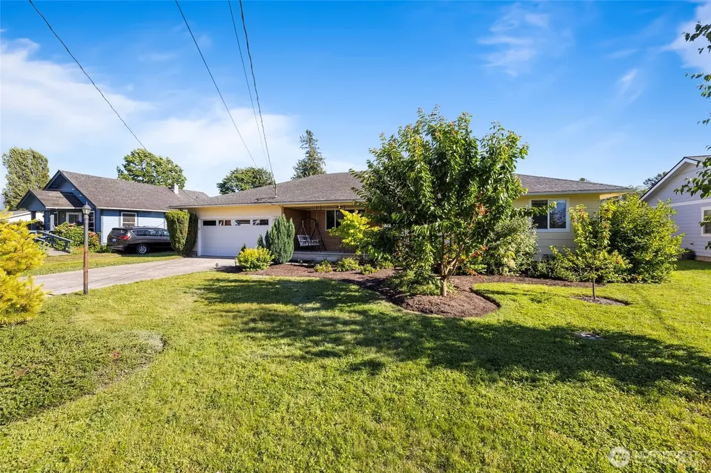 415 Sterling Street Sedro Woolley WA 98284