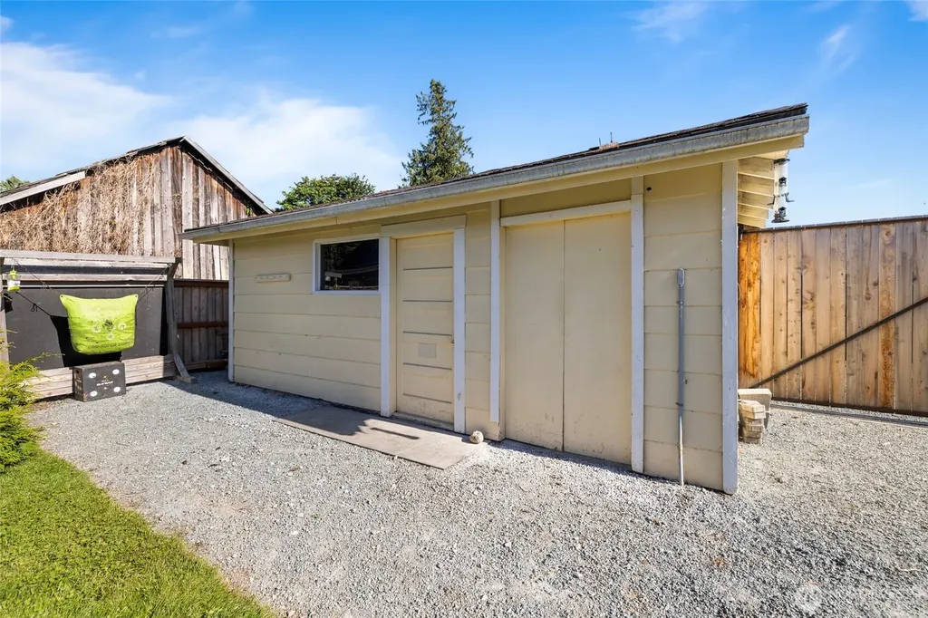 415 Sterling Street Sedro Woolley WA 98284