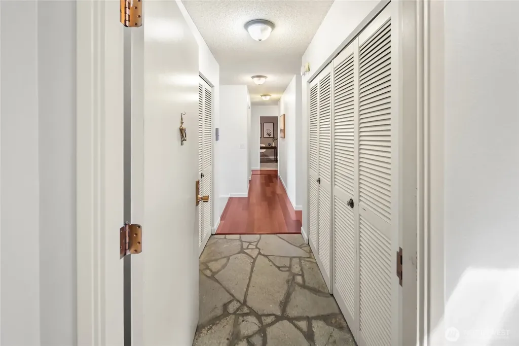 3650 26th Place W Seattle WA 98199