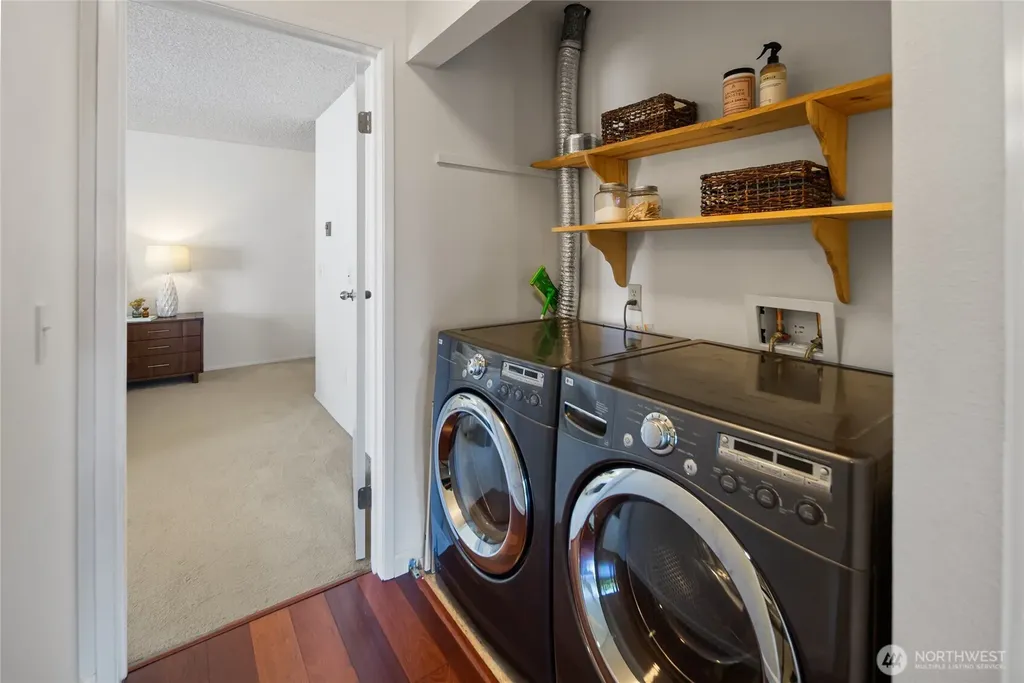 3650 26th Place W Seattle WA 98199