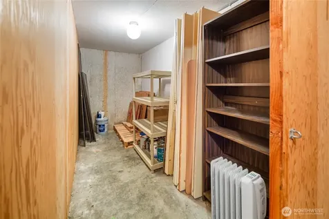 3650 26th Place W Seattle WA 98199
