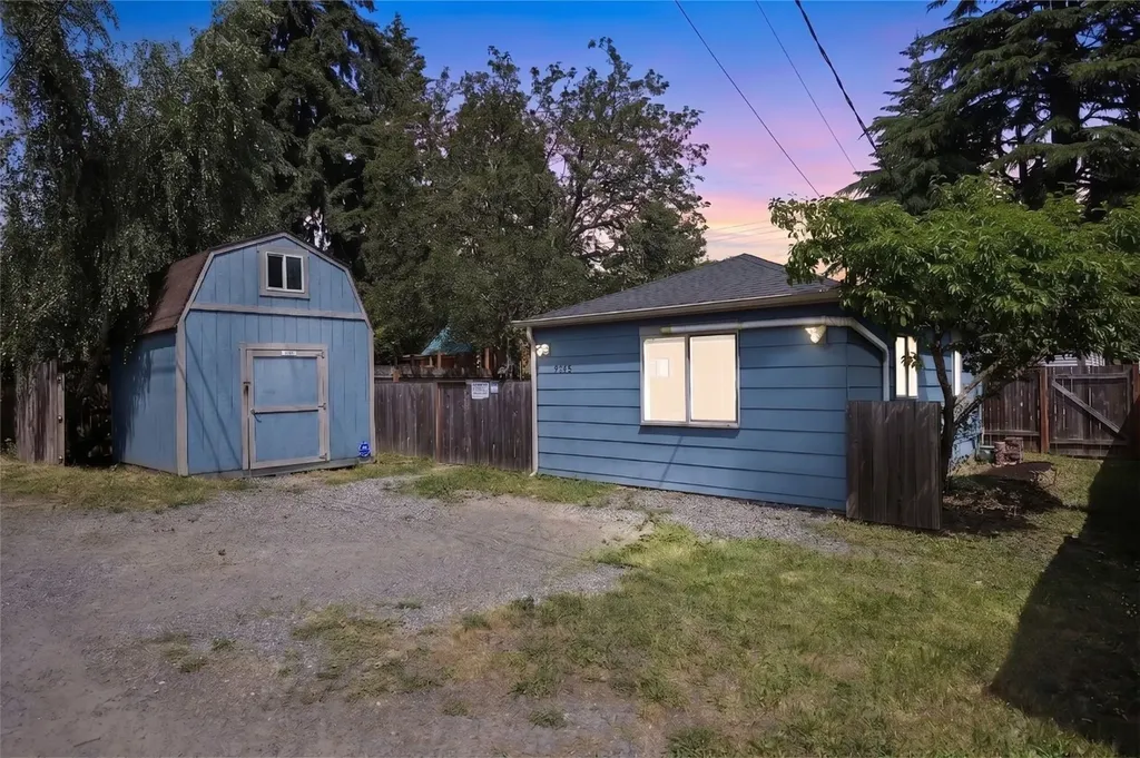 9745 Evanston Avenue N Seattle WA 98103