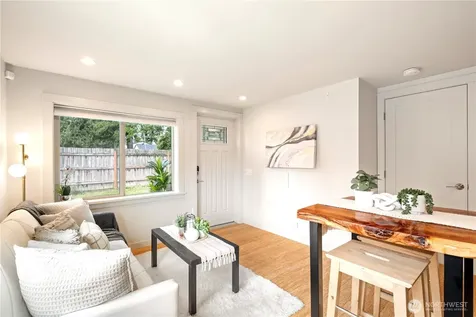 9745 Evanston Avenue N Seattle WA 98103