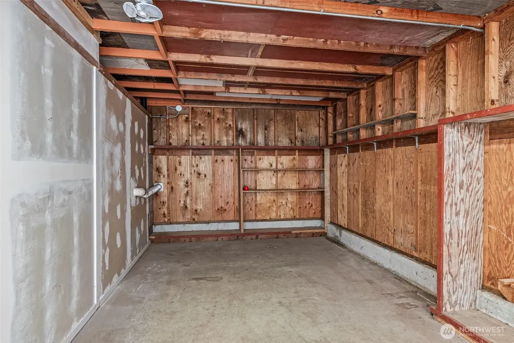 1701 Tower Road Castle Rock WA 98611