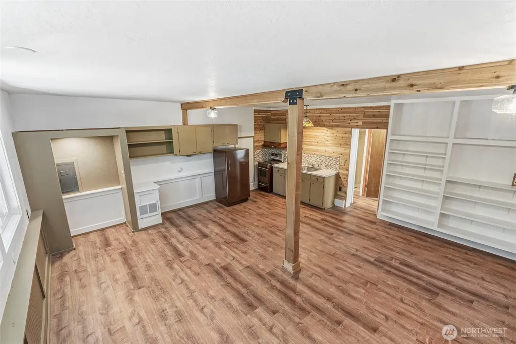 1701 Tower Road Castle Rock WA 98611