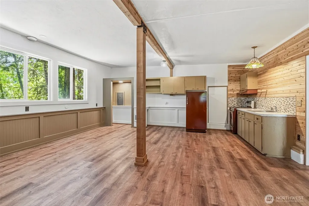 1701 Tower Road Castle Rock WA 98611