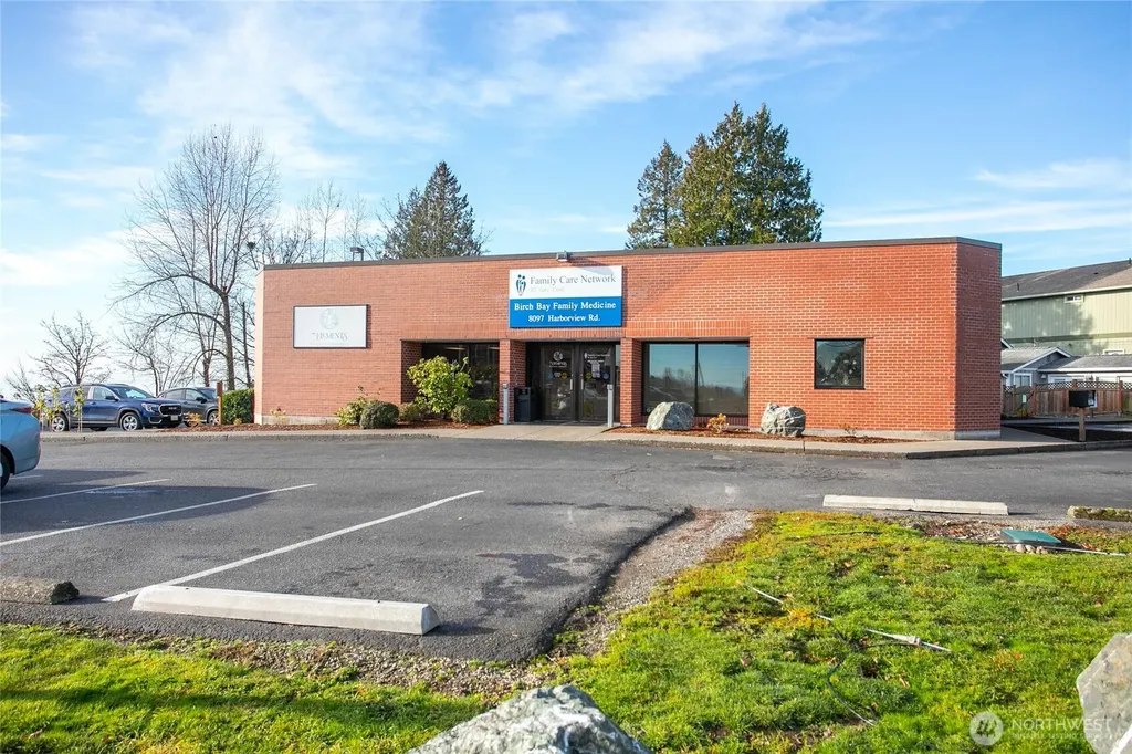 8097 Harborview Road Blaine WA 98230