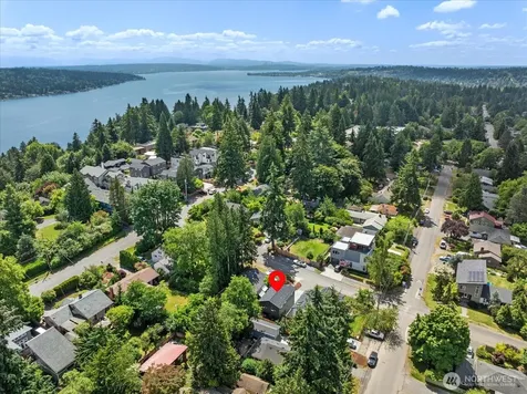 3706 NE 137th Street Seattle WA 98125