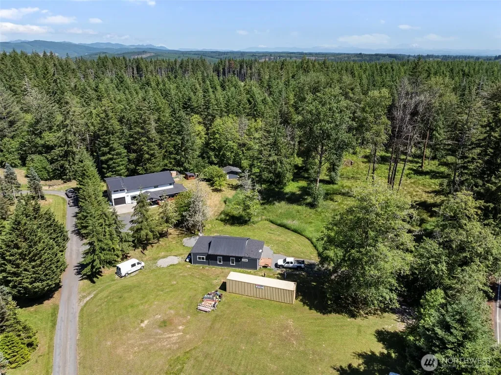 1785 Centralia Alpha Road Chehalis WA 98532
