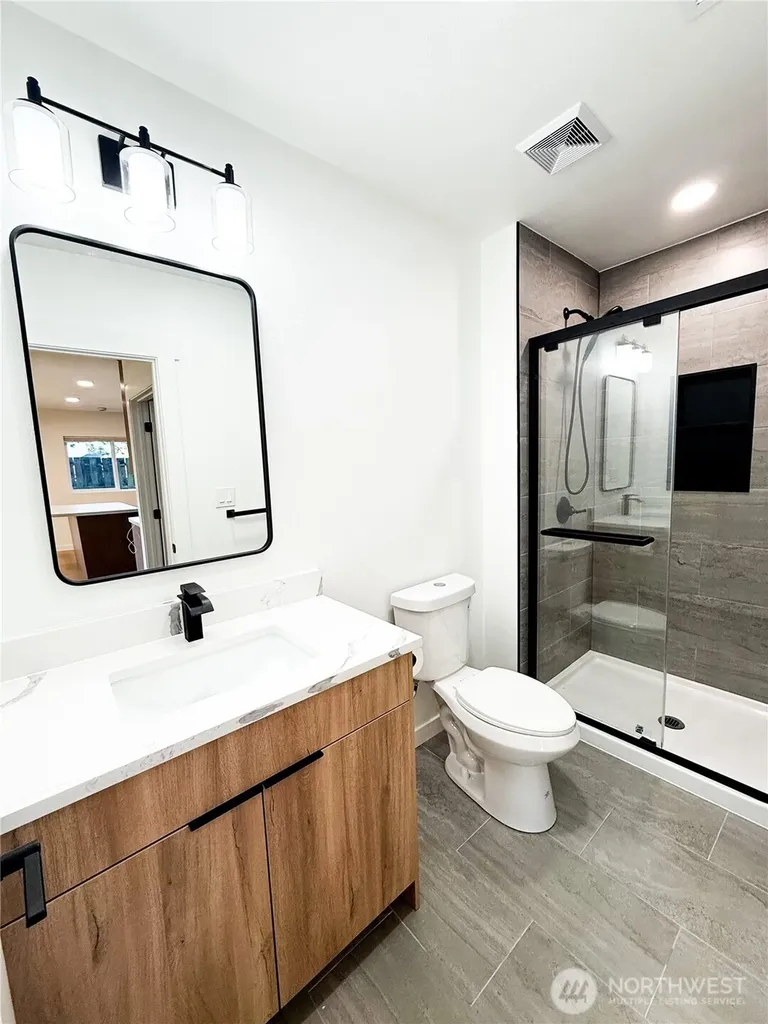 11005 SE 248th Street Kent WA 98030