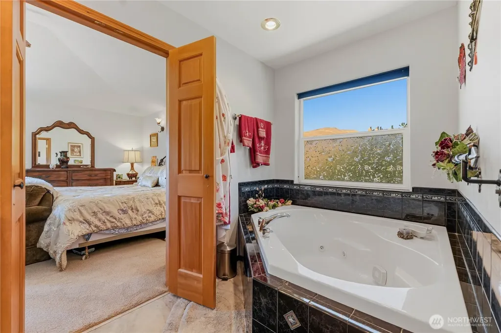 3870 Sunridge Lane Wenatchee WA 98801